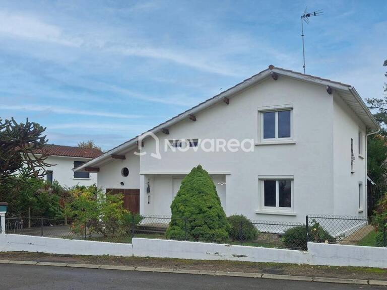 Maison 6 pièces — photo 1