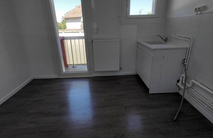 Location - Appartement T3 - 52m2 - Dieuze — photo 3