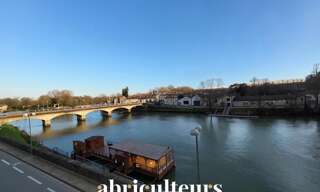 Maison 10 Pièces 350 m² à vendre à Jarnac (16200)