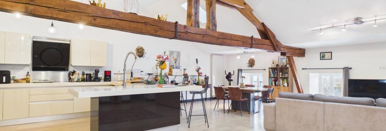 Immeuble  333 m² à vendre à Saint-Savinien (17350)