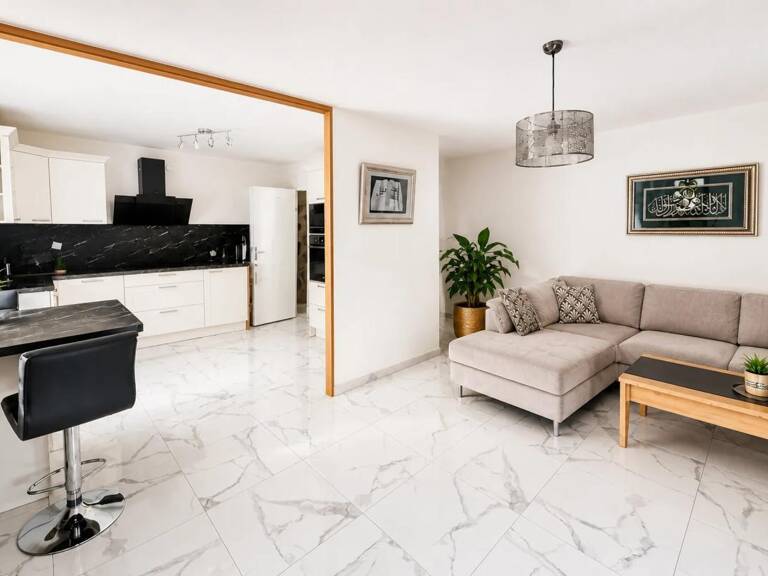 À VENDRE EN EXCLUSIVITÉ – T4 RÉNOVÉ – DERNIER ÉTAGE AVEC BALCON — photo 1