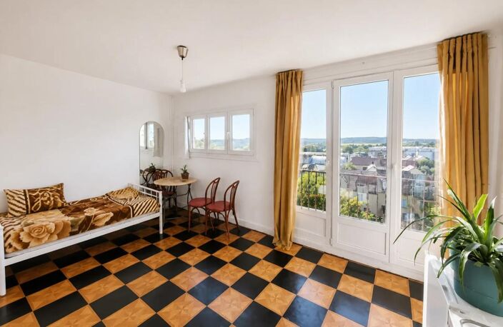 Appartement 1 pièce de 30 m² situé à Villiers-le-Bel — photo 2