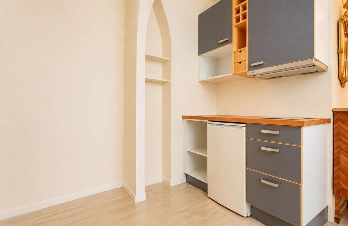 Studio loué 20 m² - Montmartre, Paris 18 — photo 3