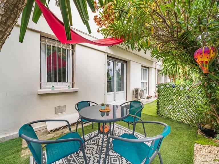 Cagnes sur Mer - 2 pièces entièrement rénové - 58 m²  petit exterieur — photo 1