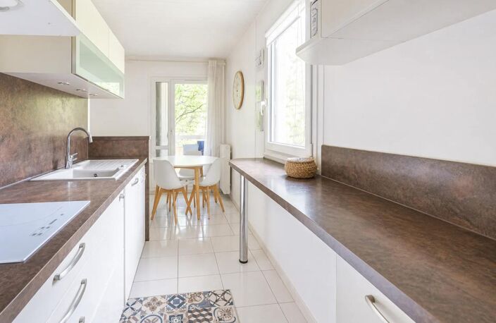 Appartement de 4 pièces de 85 m² à Tremblay-en-France — photo 5