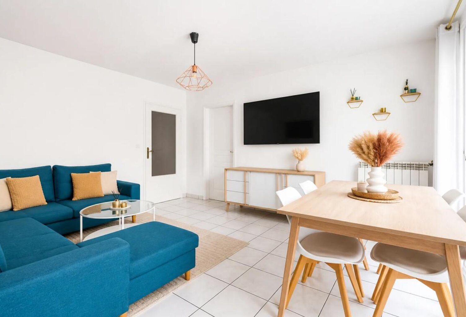 Appartement de 4 pièces de 85 m² à Tremblay-en-France — photo 1