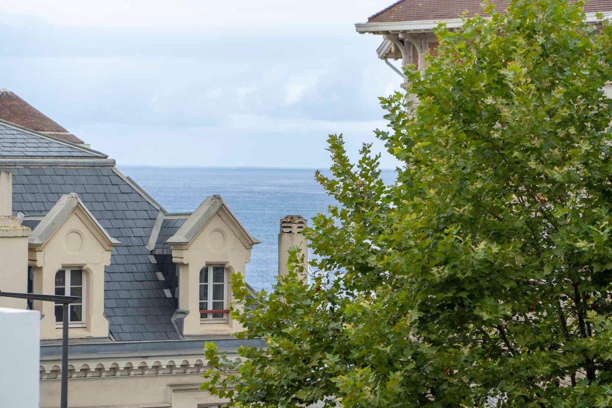 Biarritz T2 2 pièces 143 m²