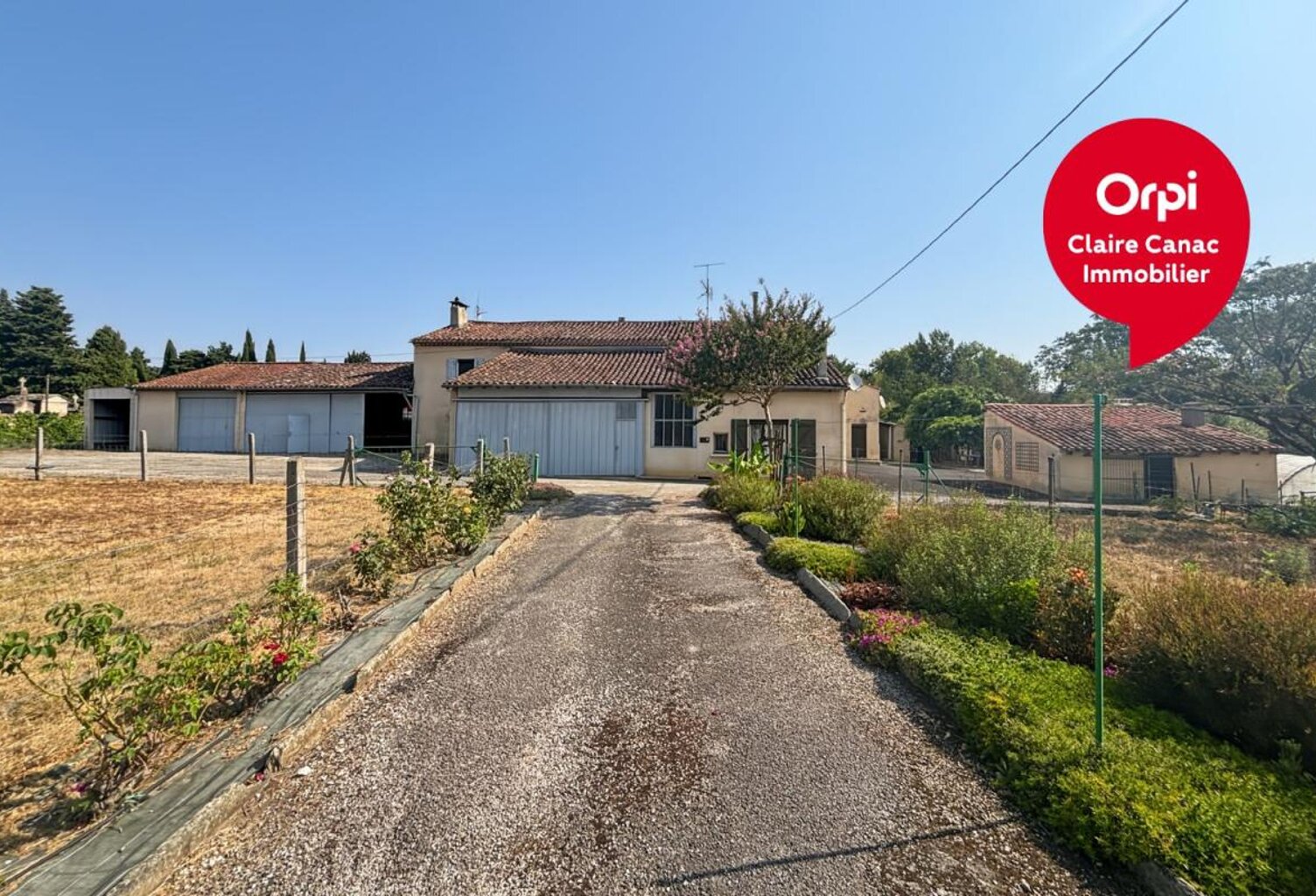 Maison À Vendre, CASTRES ( 81100 ) Deux habitations, plus d’un hectare de terrain et un potentiel remarquable — photo 1