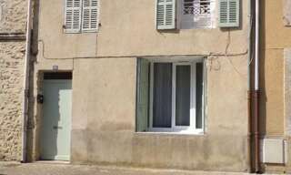 Immeuble  105 m² à vendre à La Tour-d'Aigues (84240)