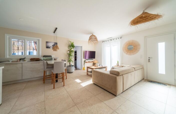 Maison À Vendre La Teste de Buch 33260✨ Rénovation 2024: Plain-pied clés en main au calme absolu ! — photo 3