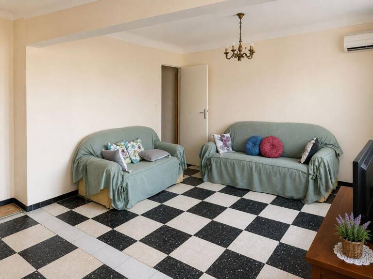 Appartement 4 chambres - garage - jardin — photo 1