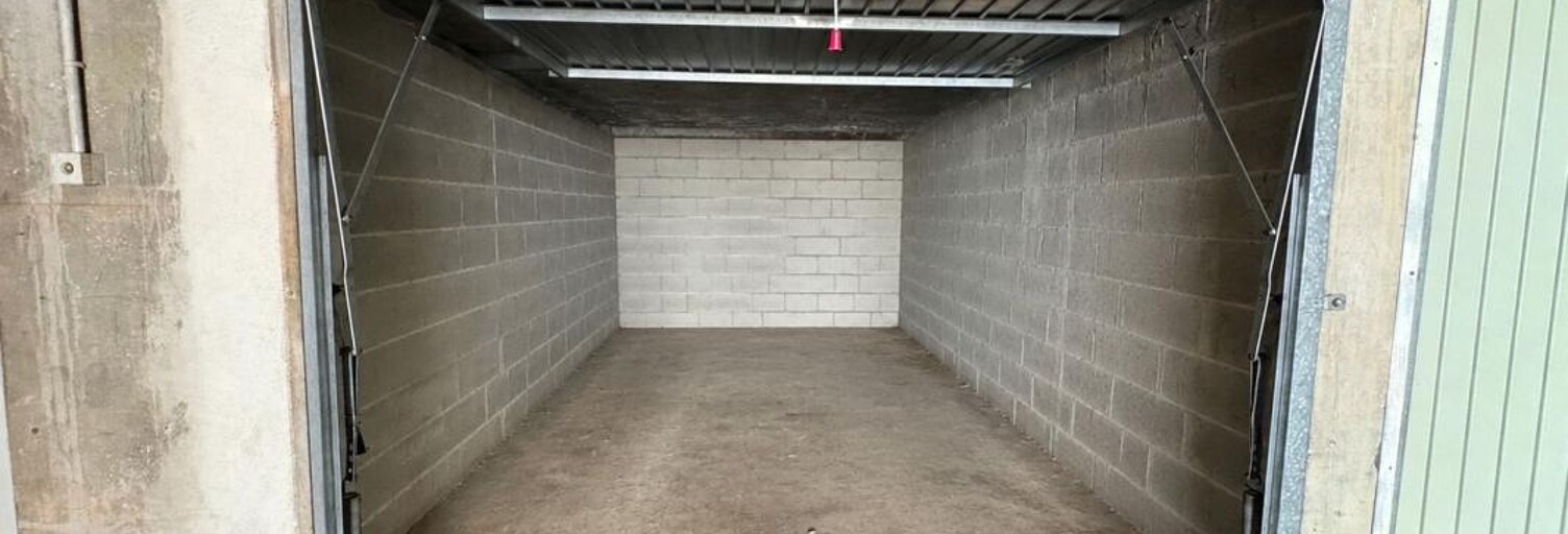 Garage  15 m² à vendre à Toulon (83100)