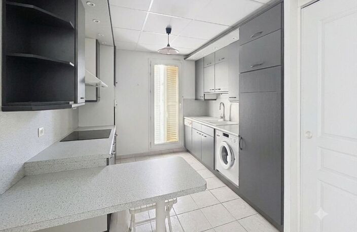 Appartement À Vendre — photo 3