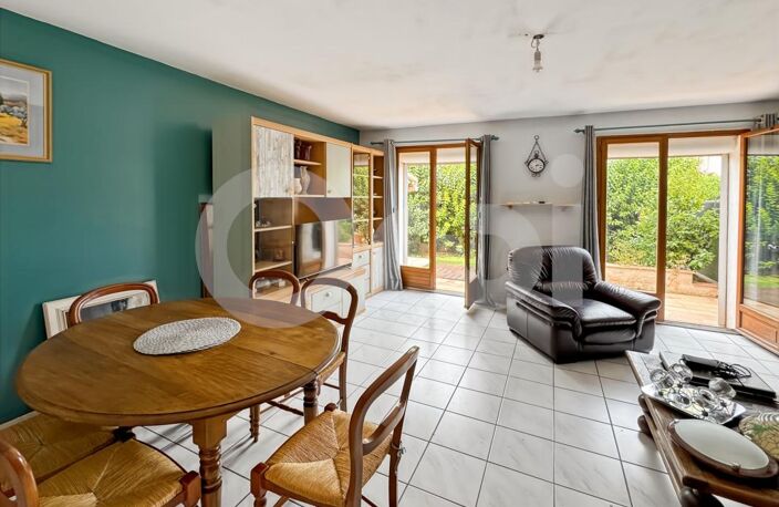 Maison 5 pièces – 90 m² – Centre-ville de La Crau — photo 3