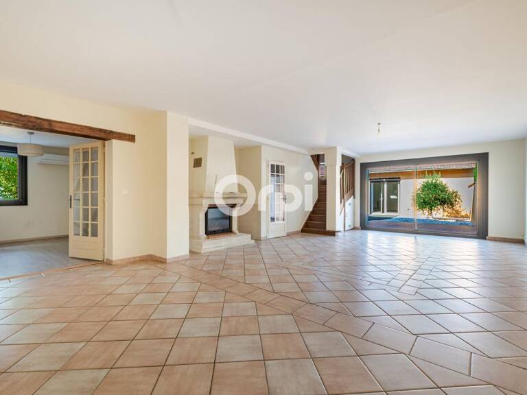 Maison À Vendre - Panazol - Le charme de la pierre, l'élégance du contemporain - DPE B — photo 1