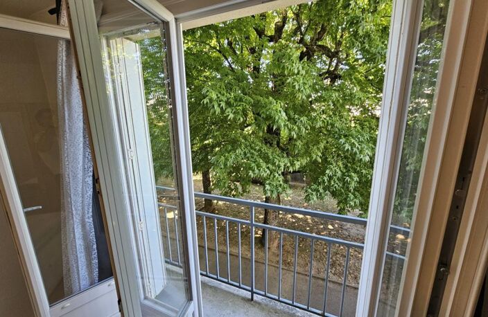 T3 meublé à louer — photo 3