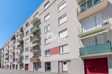 Appartement 4 pièces 99500 €