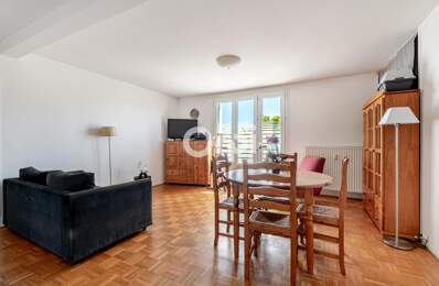 Appartement T5 avec balcon et vue dégagée – Limoges proche toutes commodités — photo du bien