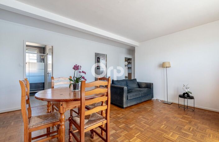 Appartement T5 avec balcon et vue dégagée – Limoges proche toutes commodités — photo 4