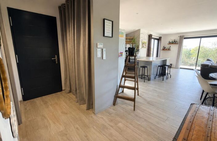 Maison de plain-pied T6 à 10 minutes de CAHORS — photo 4