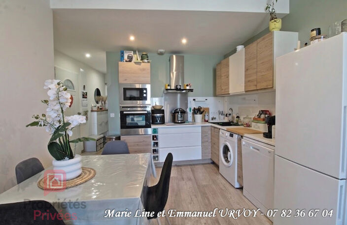 Barbentane 13570 ; Appartement T3 au 1er étage - 52 m² -  parking - — photo 3