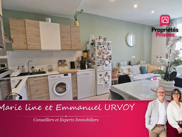 Barbentane 13570 ; Appartement T3 au 1er étage - 52 m² -  parking - — photo 1