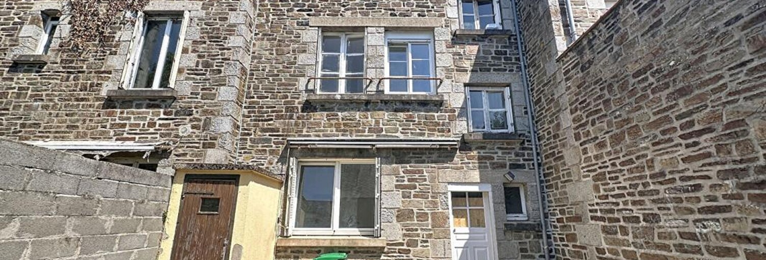 Maison 6 Pièces 120 m² à vendre à Sourdeval (50150)