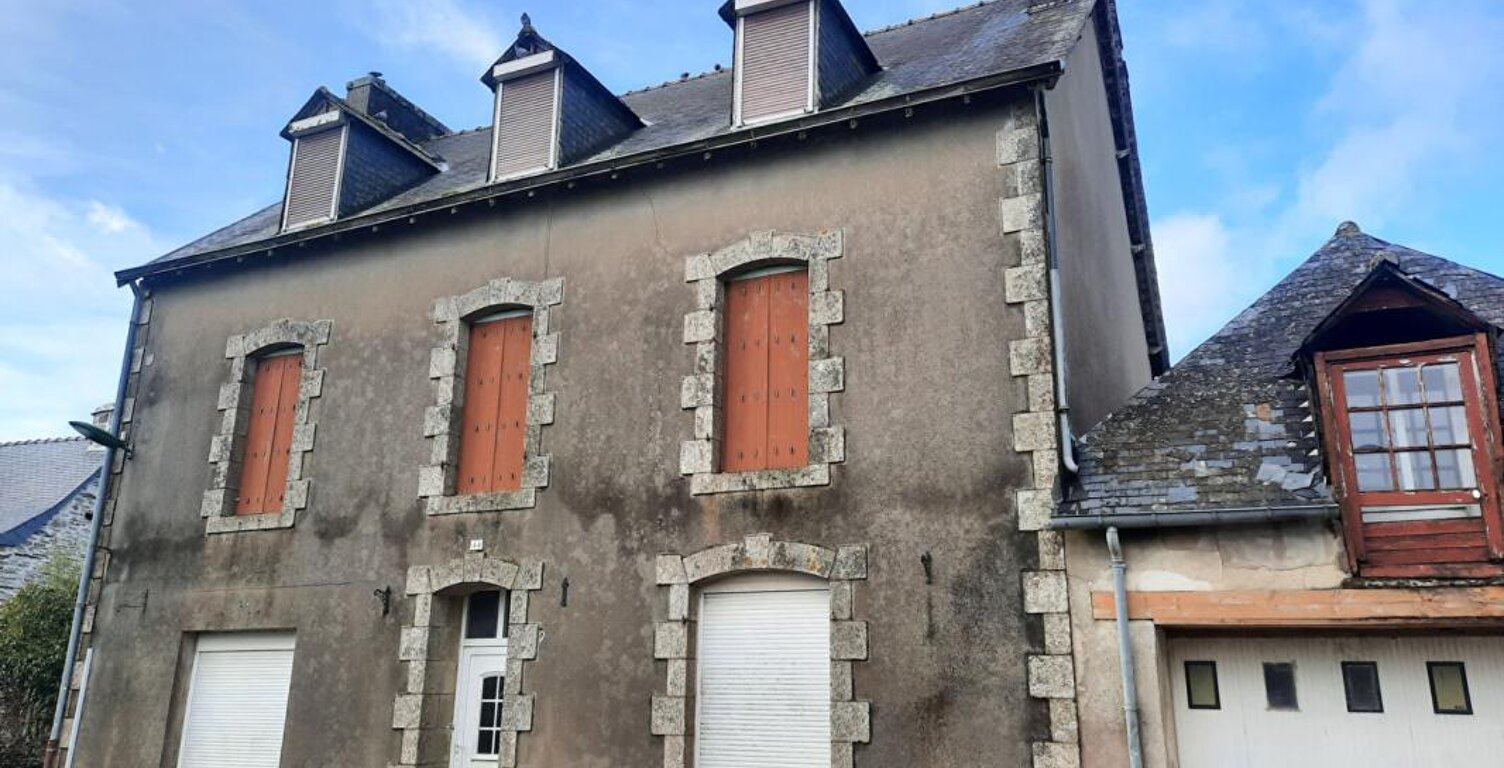 Laz (29520) maison de caractère de 239 m² garage et jardin — photo 1