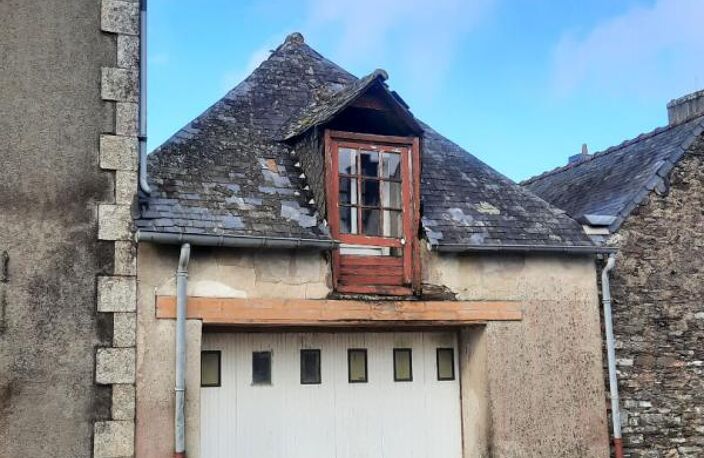 Laz (29520) maison de caractère de 239 m² garage et jardin — photo 2