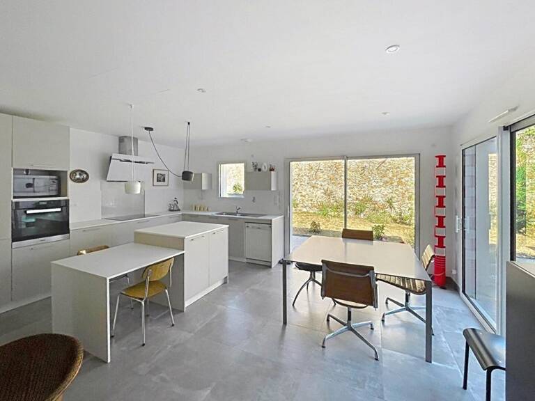 Maison récente 104 m2, 3 chambres, vie de plain-pied et garage 37 m2 à Paimboeuf — photo 1