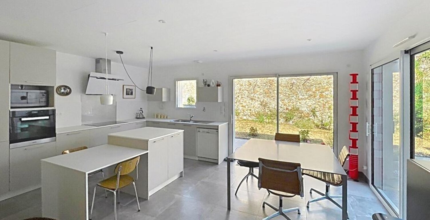 Maison récente 104 m2, 3 chambres, vie de plain-pied et garage 37 m2 à Paimboeuf — photo 1