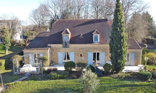 Maison 5 Pièces 201 m² à vendre à Sarlat-la-Canéda (24200)