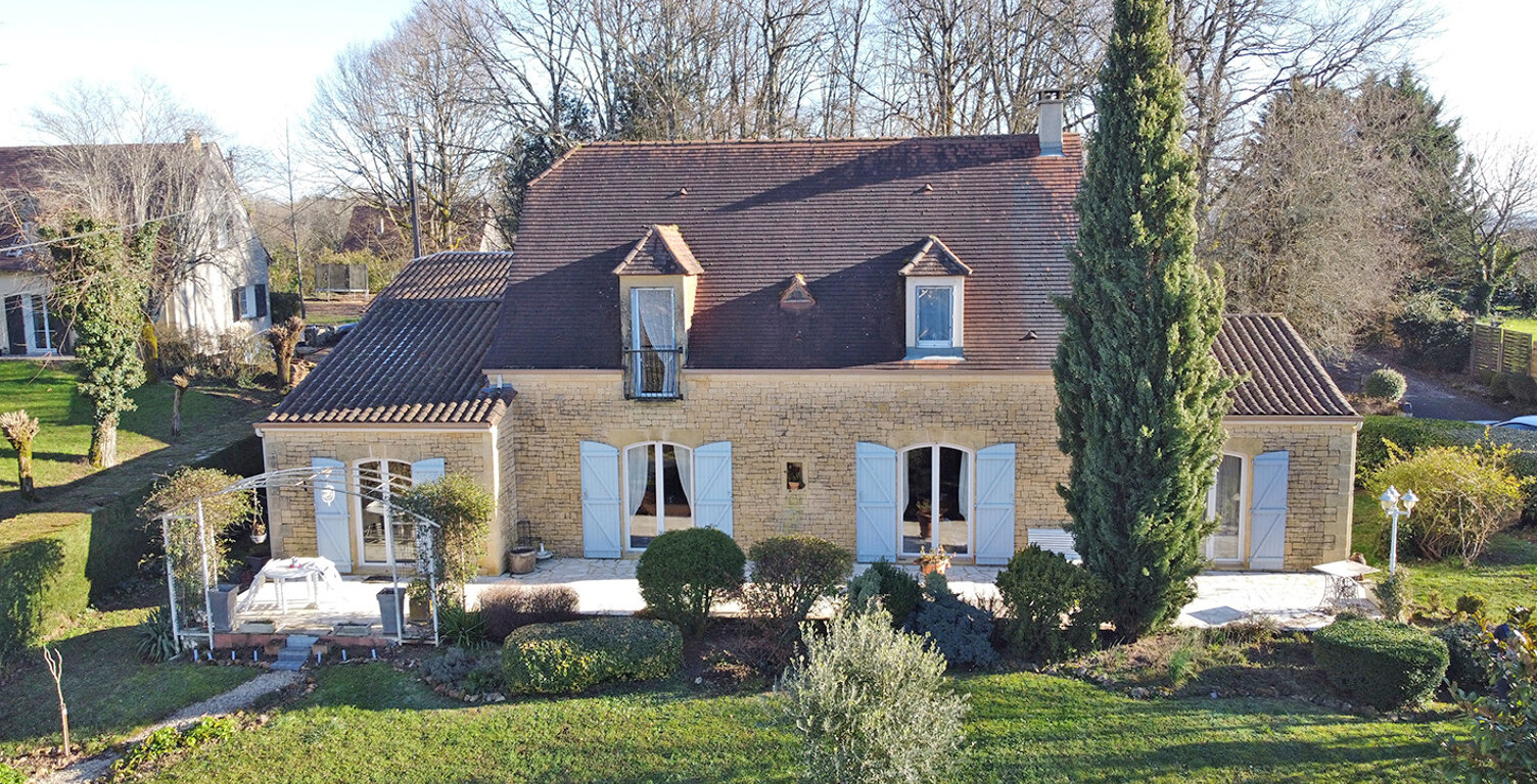 Sarlat La Caneda  Maison 5 pièce(s) 201 m2 — photo 1
