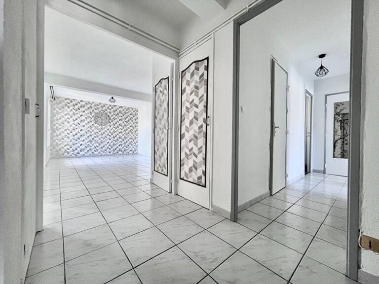 Magnifique appartement T3/T4 de 81 m2 au 4 ème sans ascenseur d'une petite copropriété aux faibles charges — photo 1