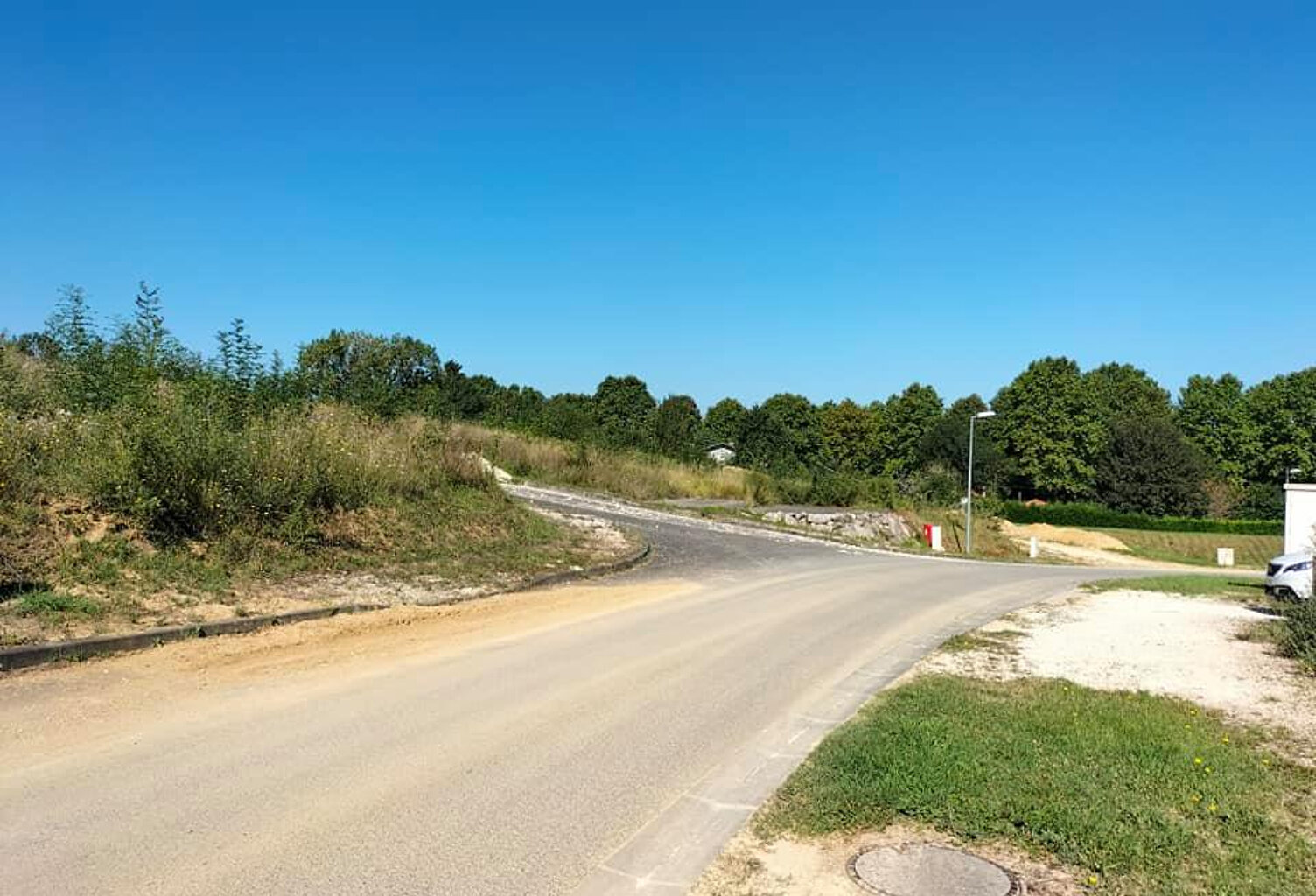 Terrain constructible Mauvezin(32120) 952m² — photo 1
