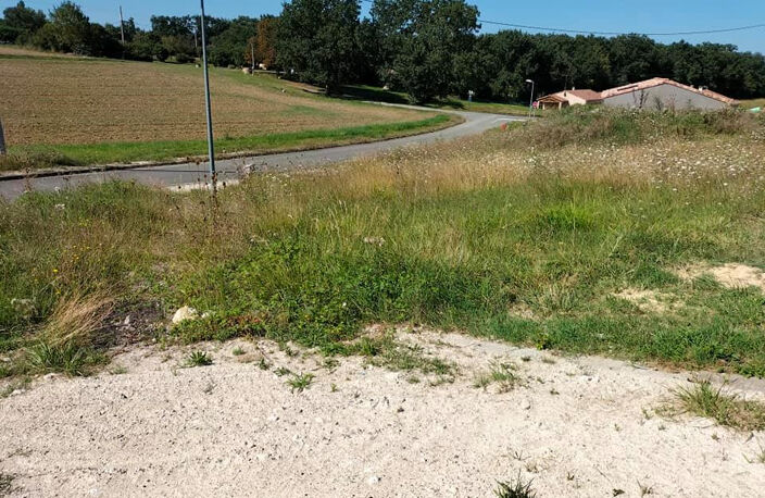 Terrain constructible Mauvezin(32120) 952m² — photo 3