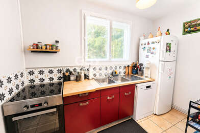 Appartement 4 pièces 937 €