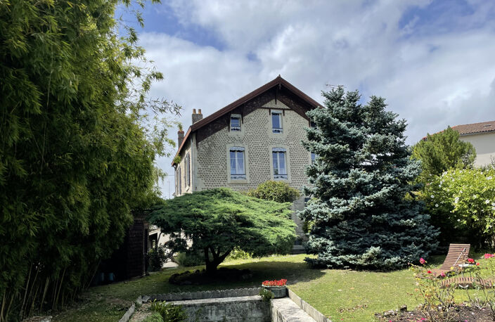 Maison atout charme st jean d'Angély — photo 2