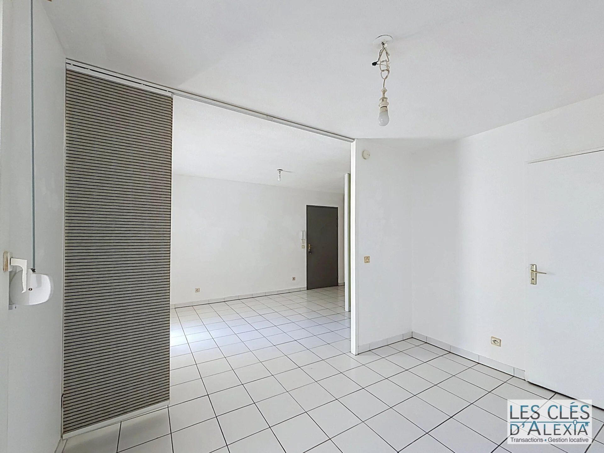 Appartement L T1