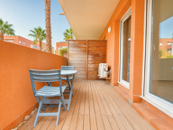 STUDIO DE 27M2 AVEC TERRASSE SUR LE PORT DE PLAISANCE DE POR — photo 3