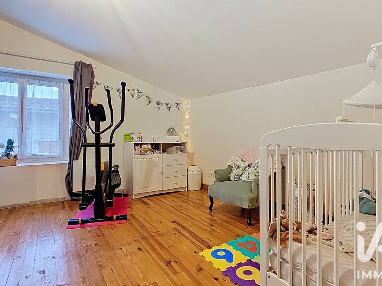 Location Maison/villa 5 pièces — photo 1