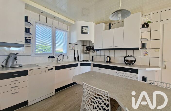 Vente Maison/villa 6 pièces — photo 2