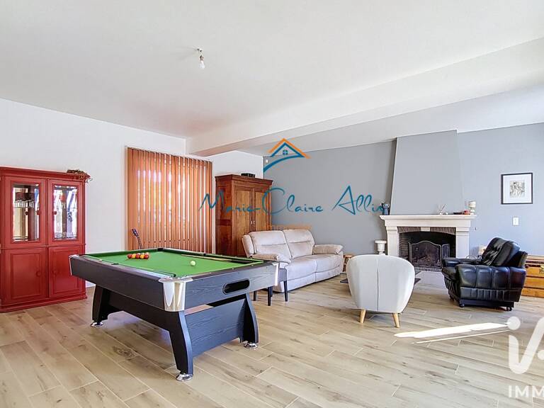 Vente Maison/villa 7 pièces — photo 1