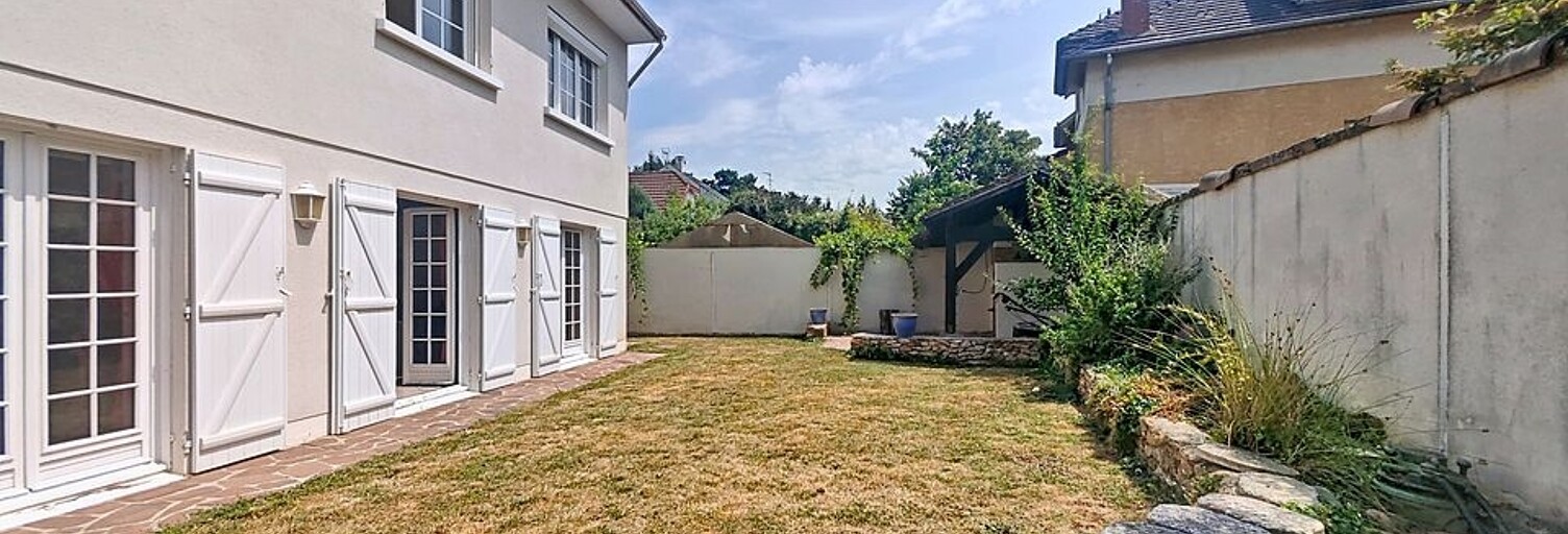 Maison 8 Pièces 190 m² à vendre à Brie-Comte-Robert (77170)