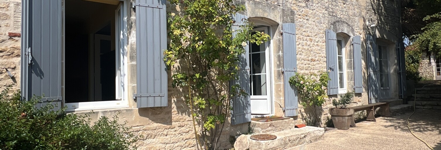 Maison 6 Pièces 240 m² à vendre à Thairé (17290)