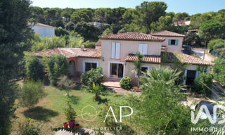 Maison 5 Pièces 154 m² à vendre à Hyères (83400)
