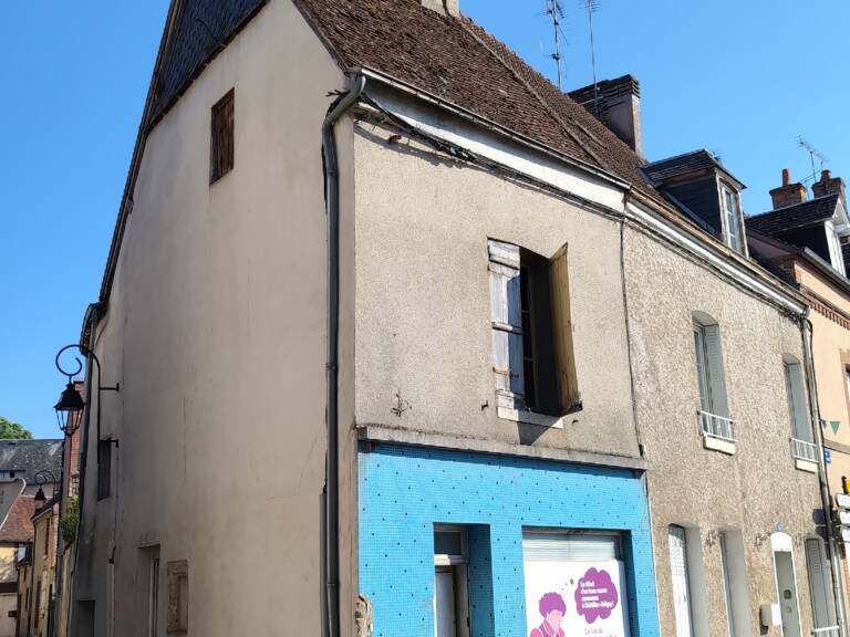 Vente Immeuble 140 m&sup2; — photo 1