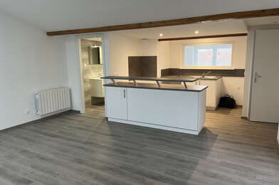 Appartement 3 pièces 722 €