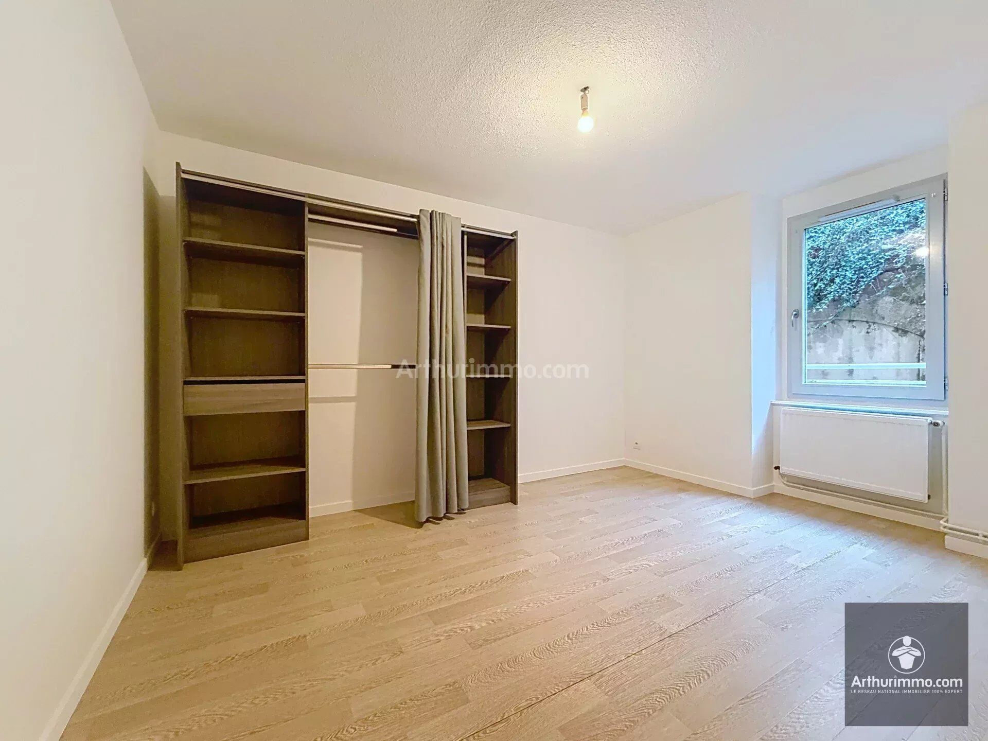Appartement 3 pièces 54 m² · à Cours · 54 m² · 480 €