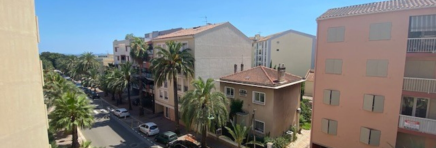 Appartement 1 Pièce 29 m² à louer à Hyères (83400)